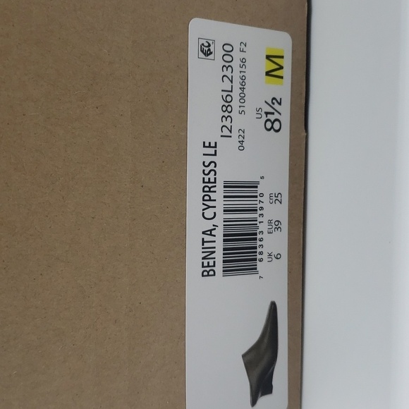 689- Vince Benita Women's Mules Genuine Leather Size 8.5 NWT - Picture 7 of 10